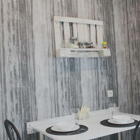 Apartment Квартира Ярослава Мудрого Kryvyi Rih Dış mekan fotoğraf